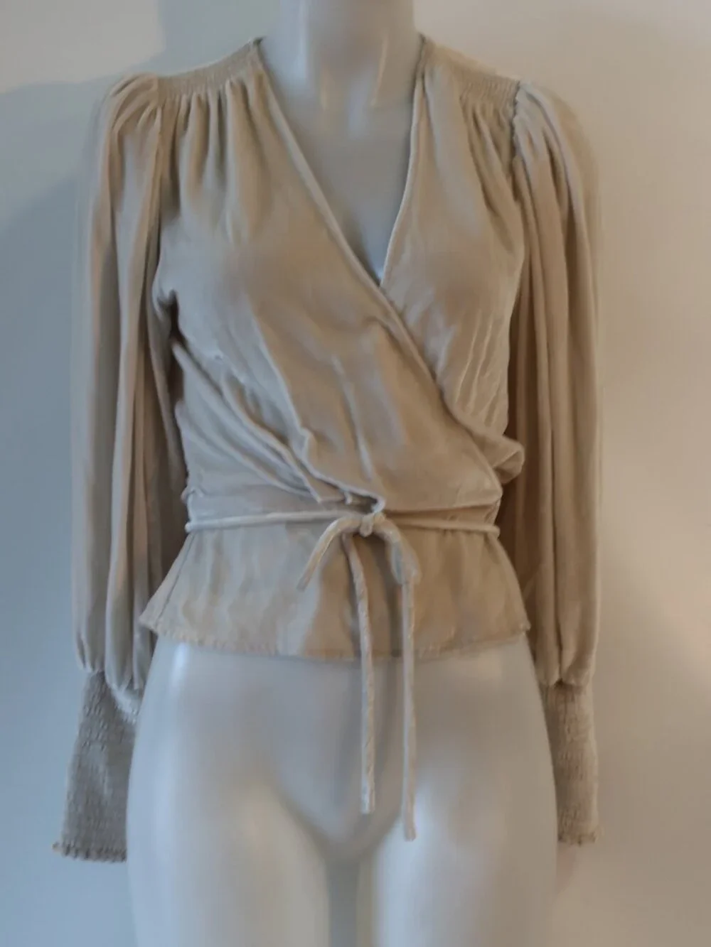Reformation Cream (Item-27) Mela Rayon Silk Blend Puff Sleeve Velvet Wrap Top XS